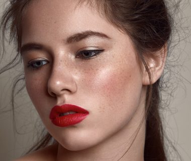 Boutique Retouching natural-makeup-nude-look-clean-red-lips-messy-hair-retouch-retouching-1-q4kz57o9s9sy7sjghok37t0q4jz2aajysxliretdhc High-End Retouching Blog | 101 Retouching & Best Practices  